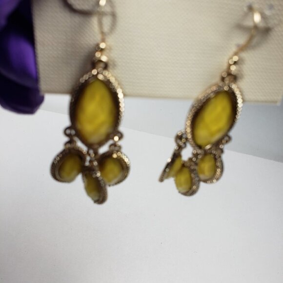 Sophia & Kate Gold-tone and Yellow Chandelier drop dangle Earrings - Picture 7 of 7